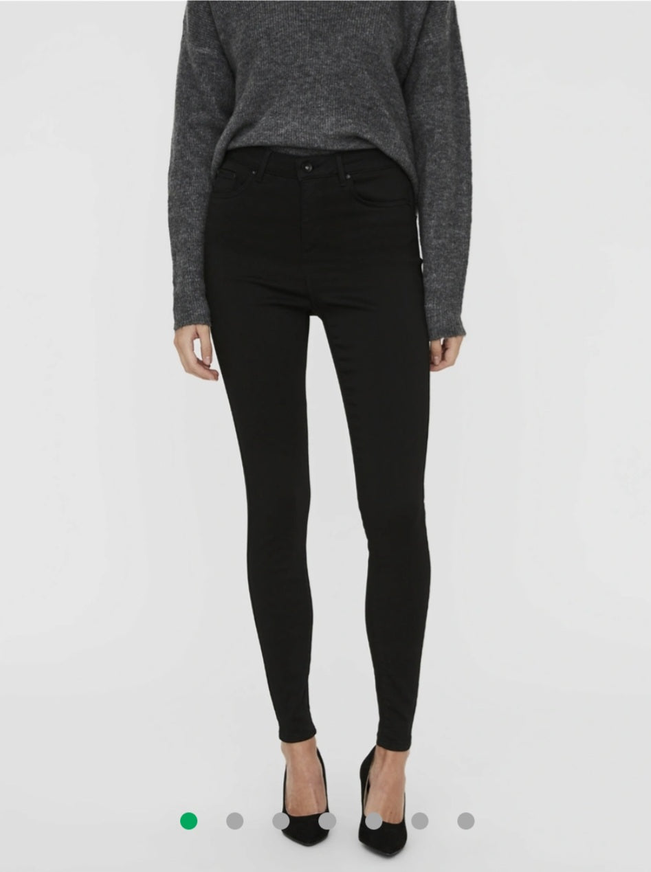 Vmsophia Black Hr Skinny Jeans