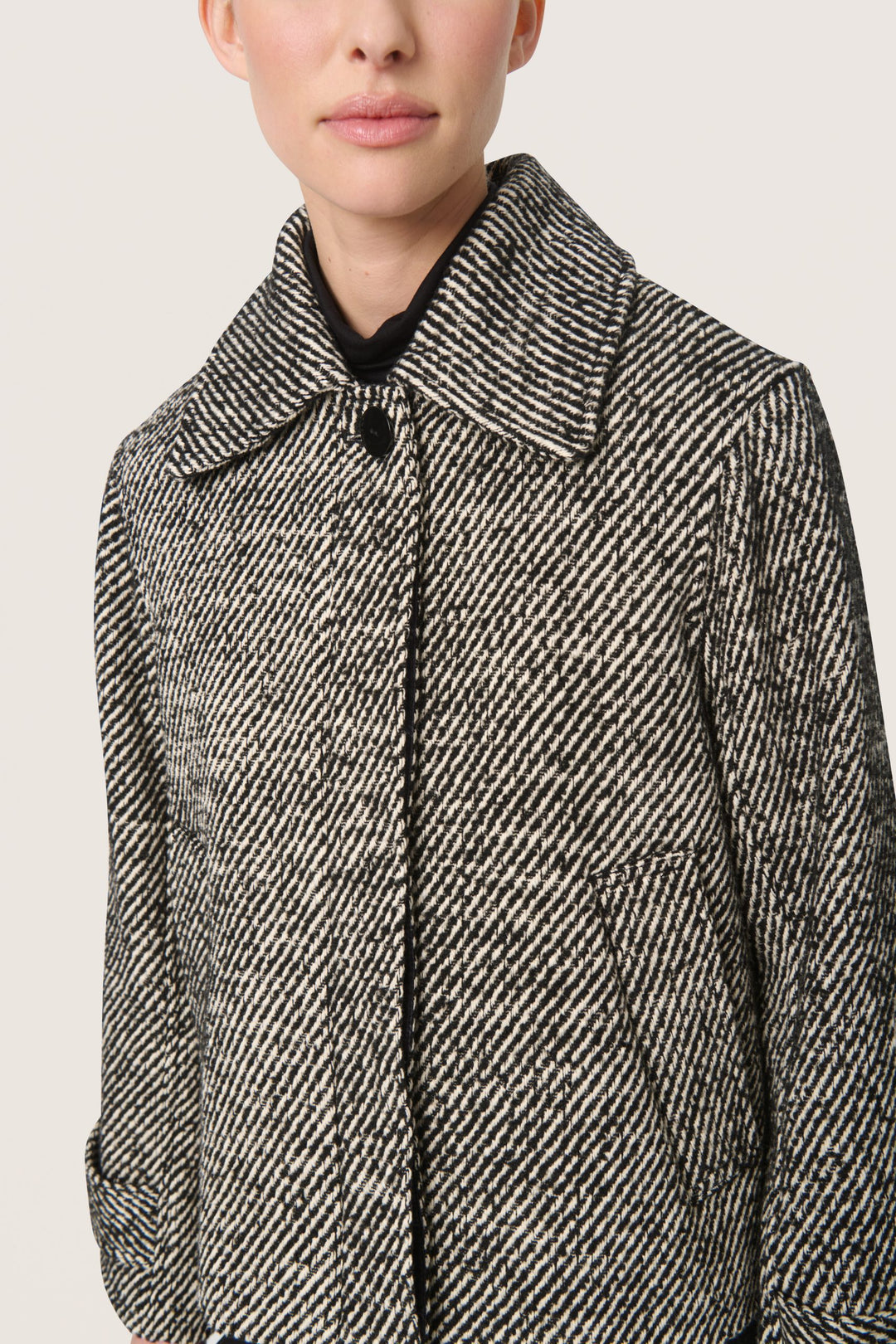 Mabel Akeleje Coat