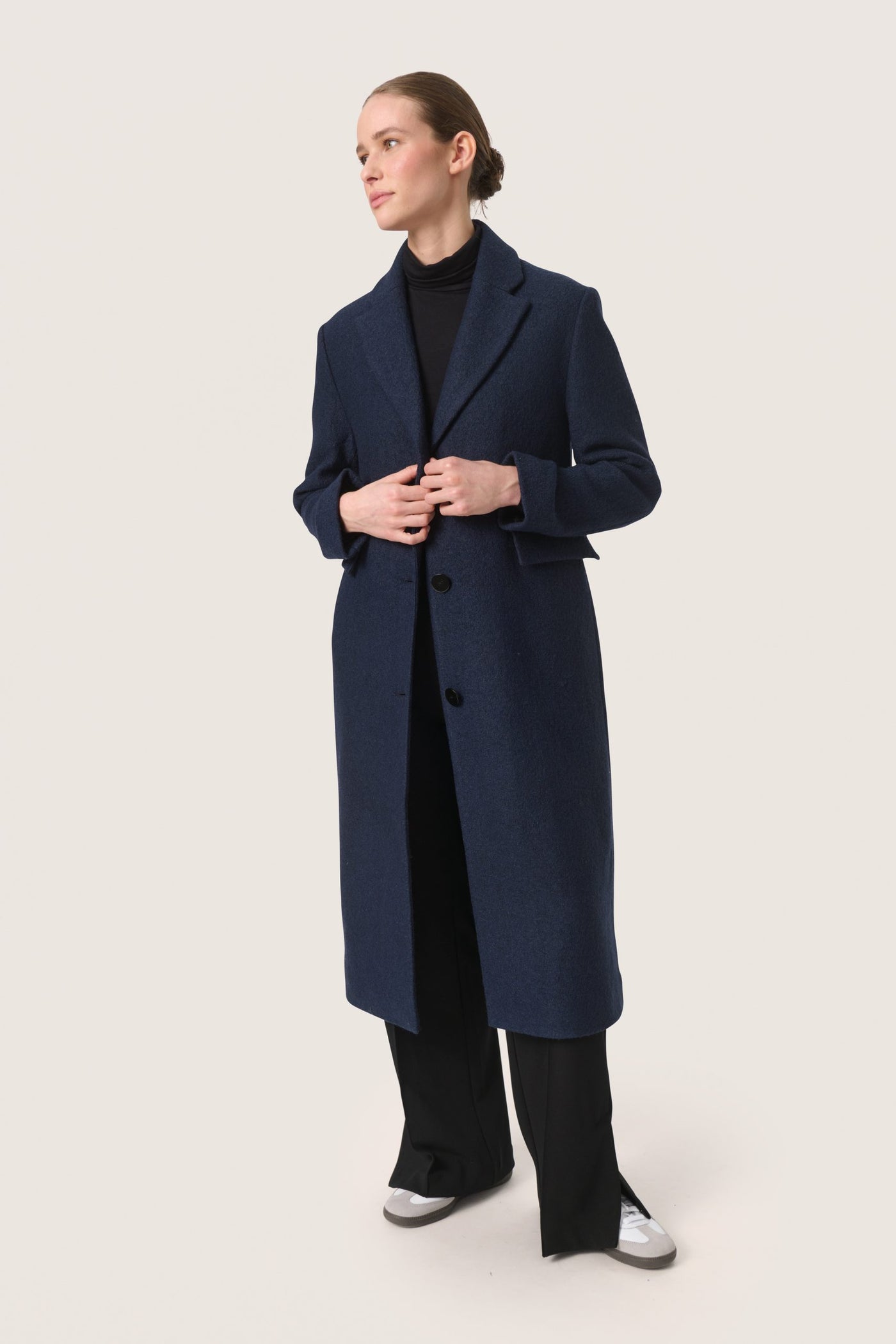 SlLilith Coat