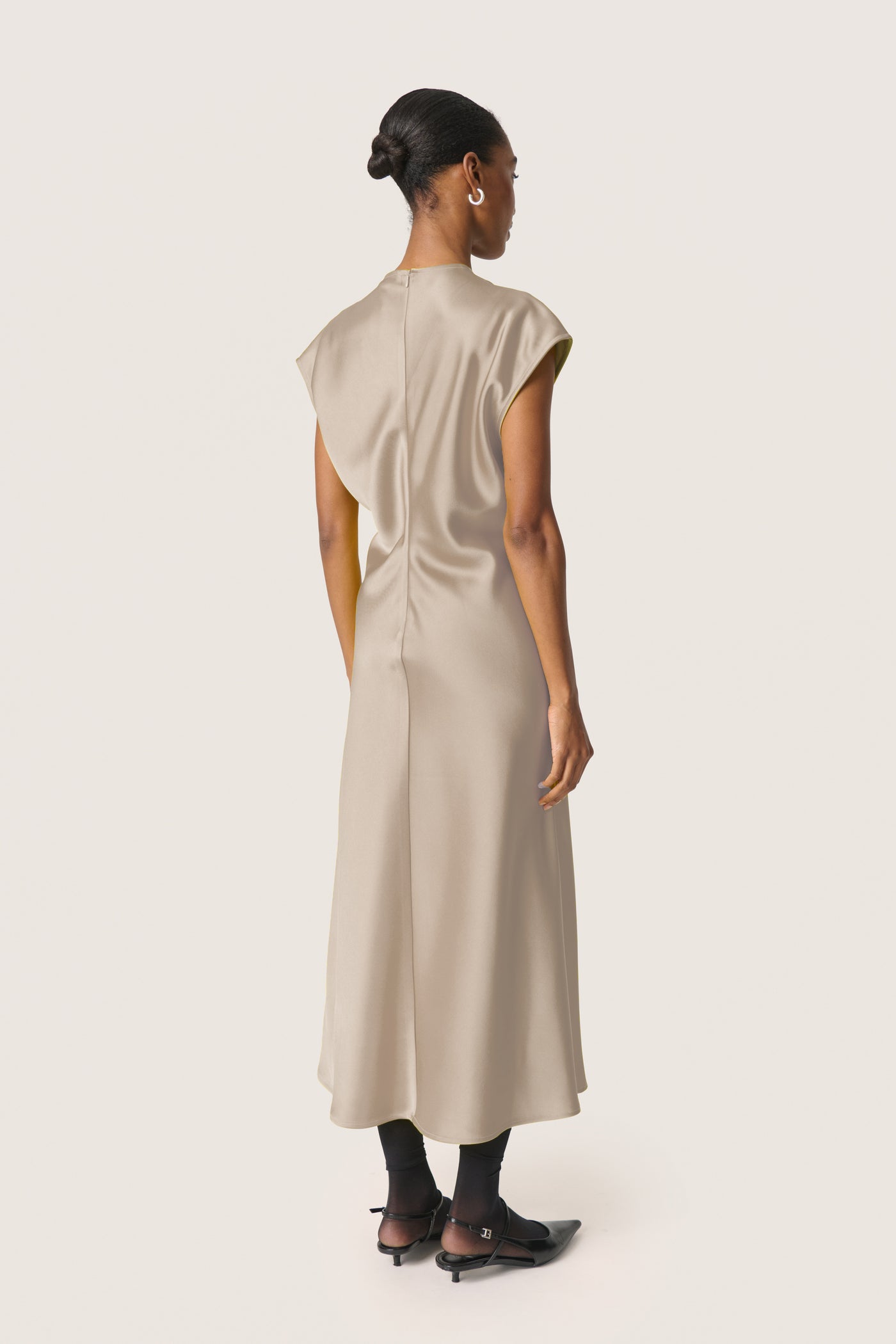 SLLiva Midi Dress