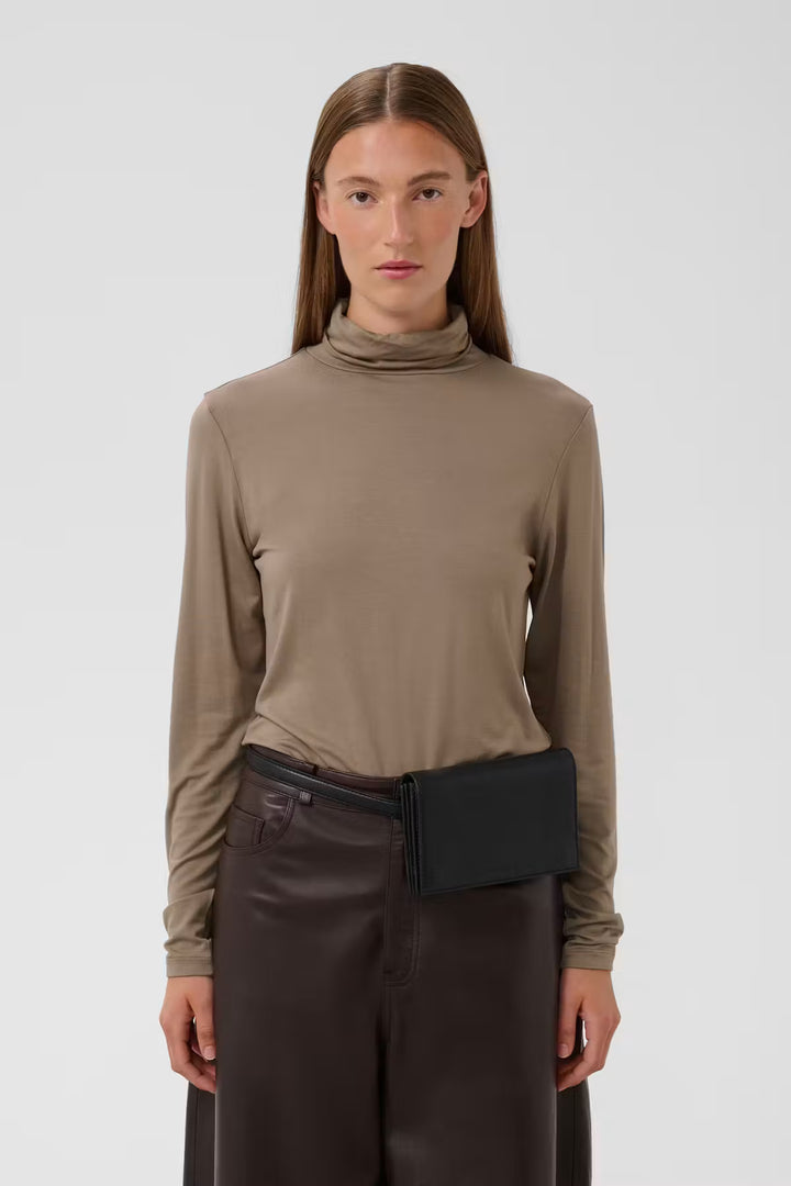 Hanadi Rollneck Long Sleeve