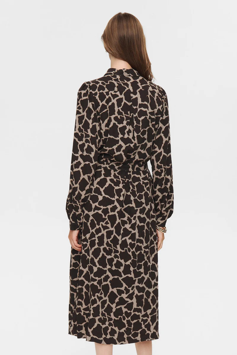 Nuhana Shirt Dress