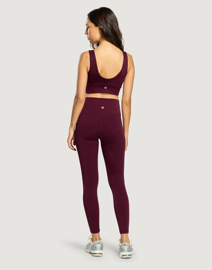 Day King 7/8 Legging in Cherry Crush