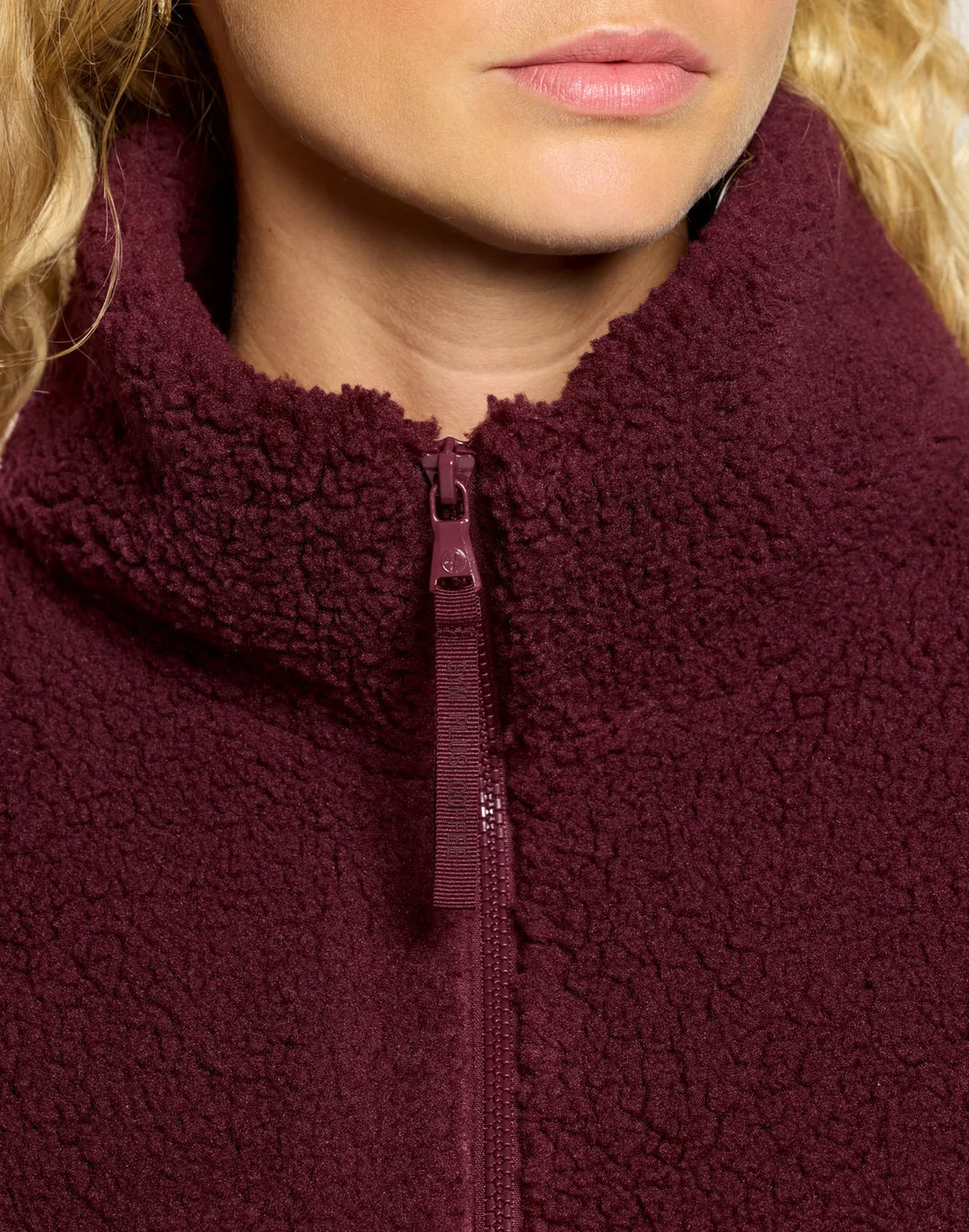 Industry Fleece High Collar Jacket Cherry Crush