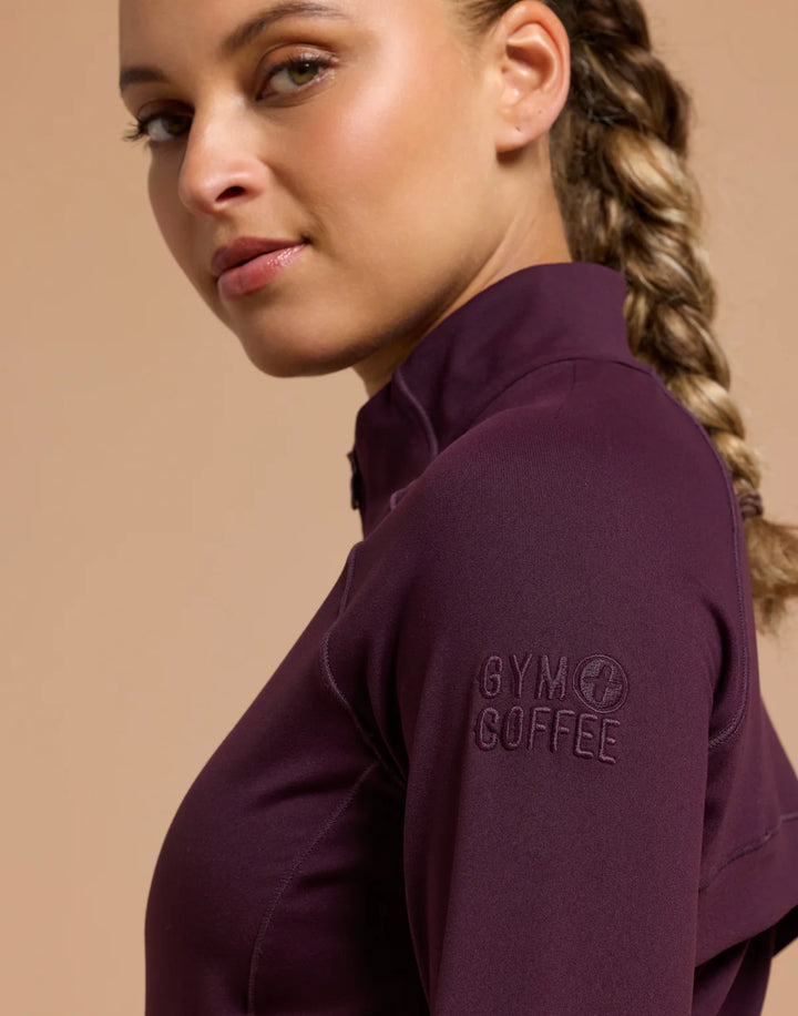 Relentless Full Zip in Grape Noir
