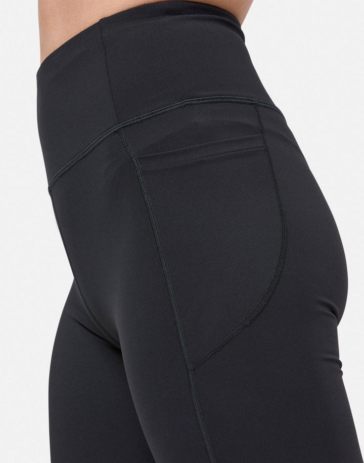 Relentless 8" Bike Shorts