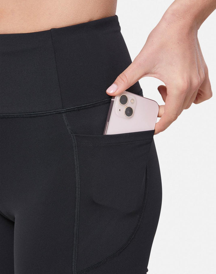 Relentless 8" Bike Shorts