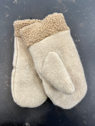 Nuteddi Mittens