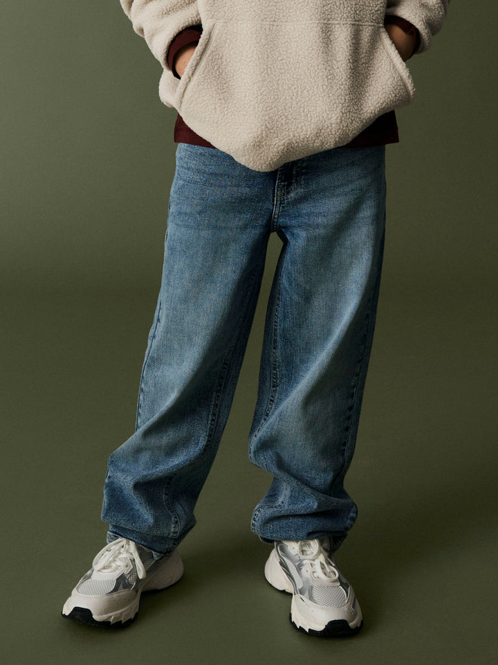 Ryan Straight Jeans 26