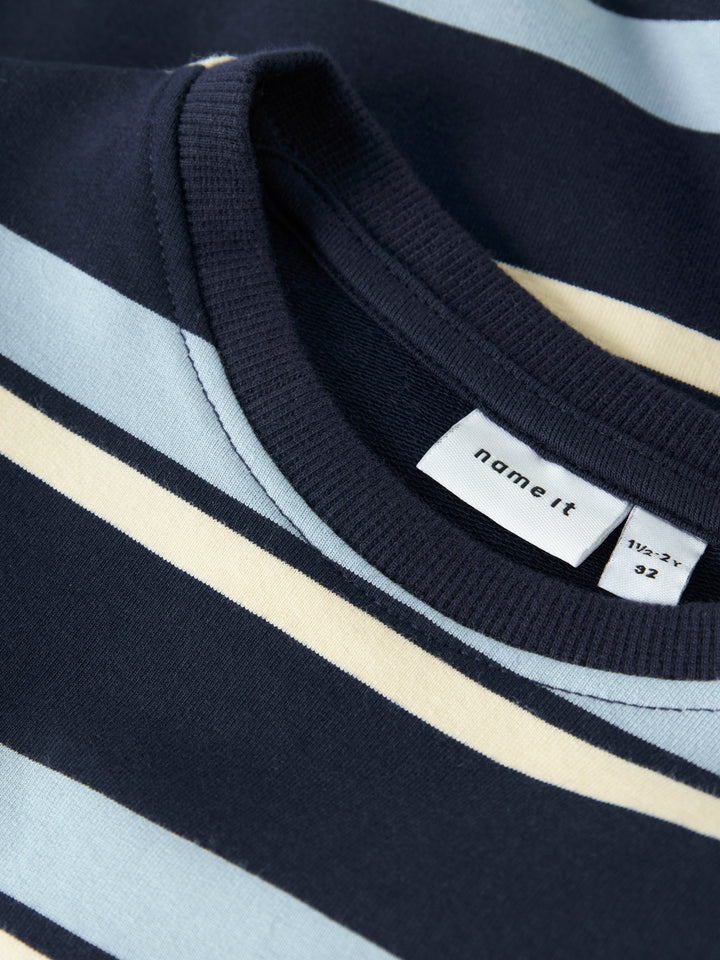 Dako Sweatshirt