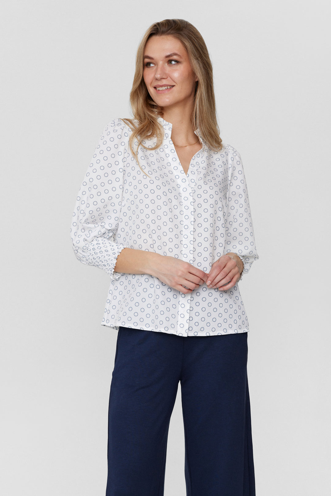 Nuavas Shirt