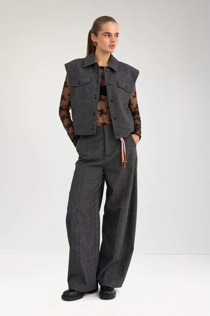 Nuroki Barrel Pants