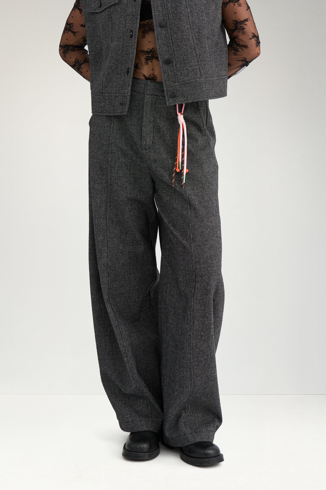 Nuroki Barrel Pants