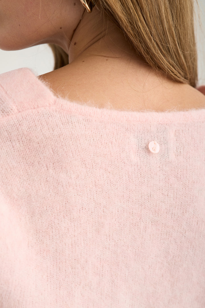 Nusuri Brushed Cardigan