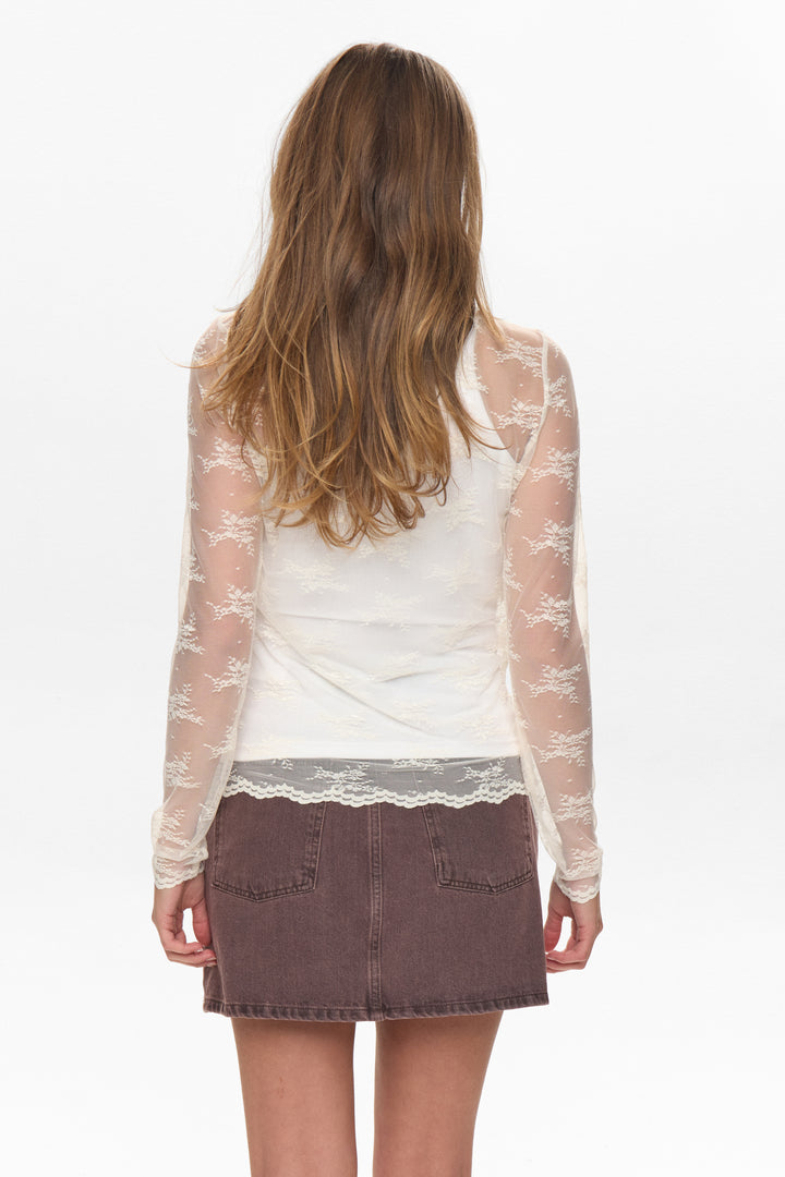 Nunatalia Blouse