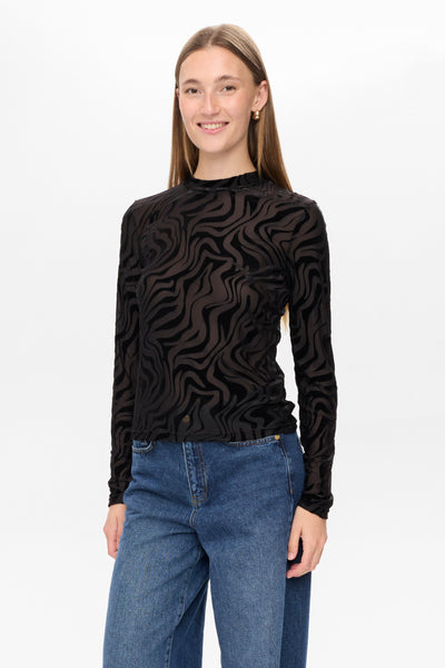 Nuvelva Blouse