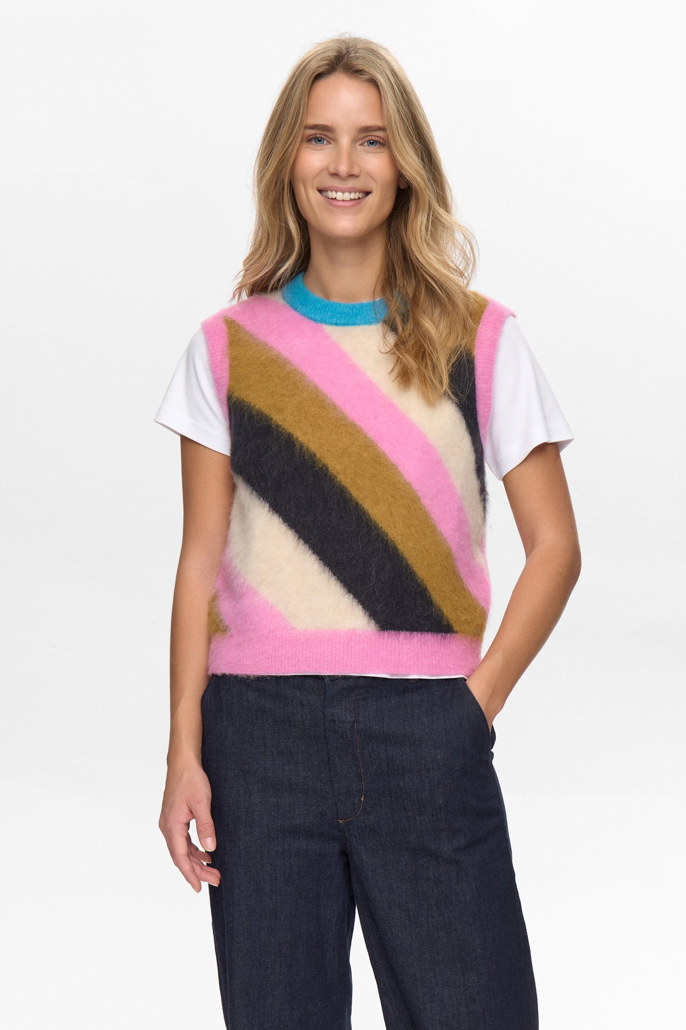 Nusuri Stripe Vest