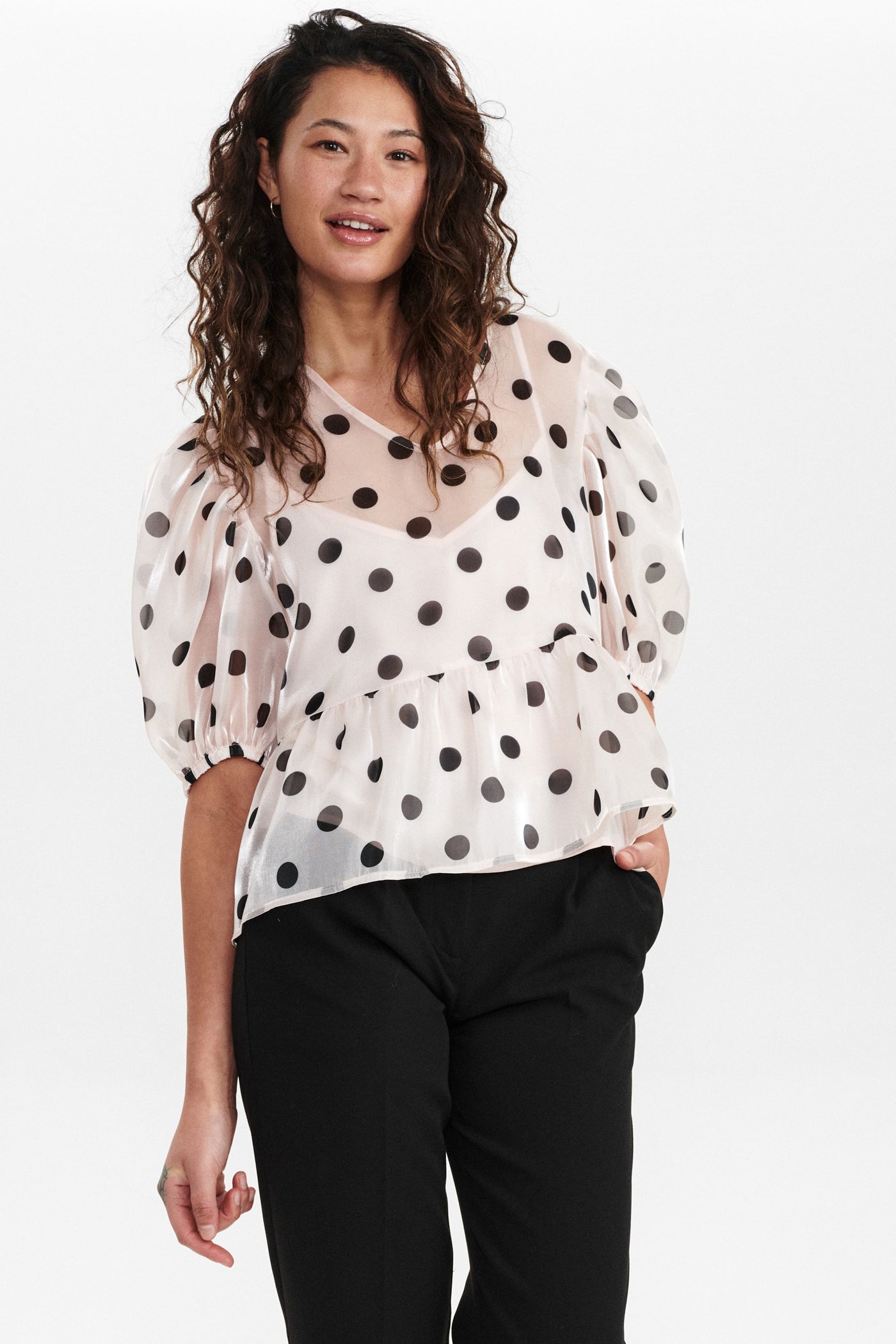 Nuelizan Blouse