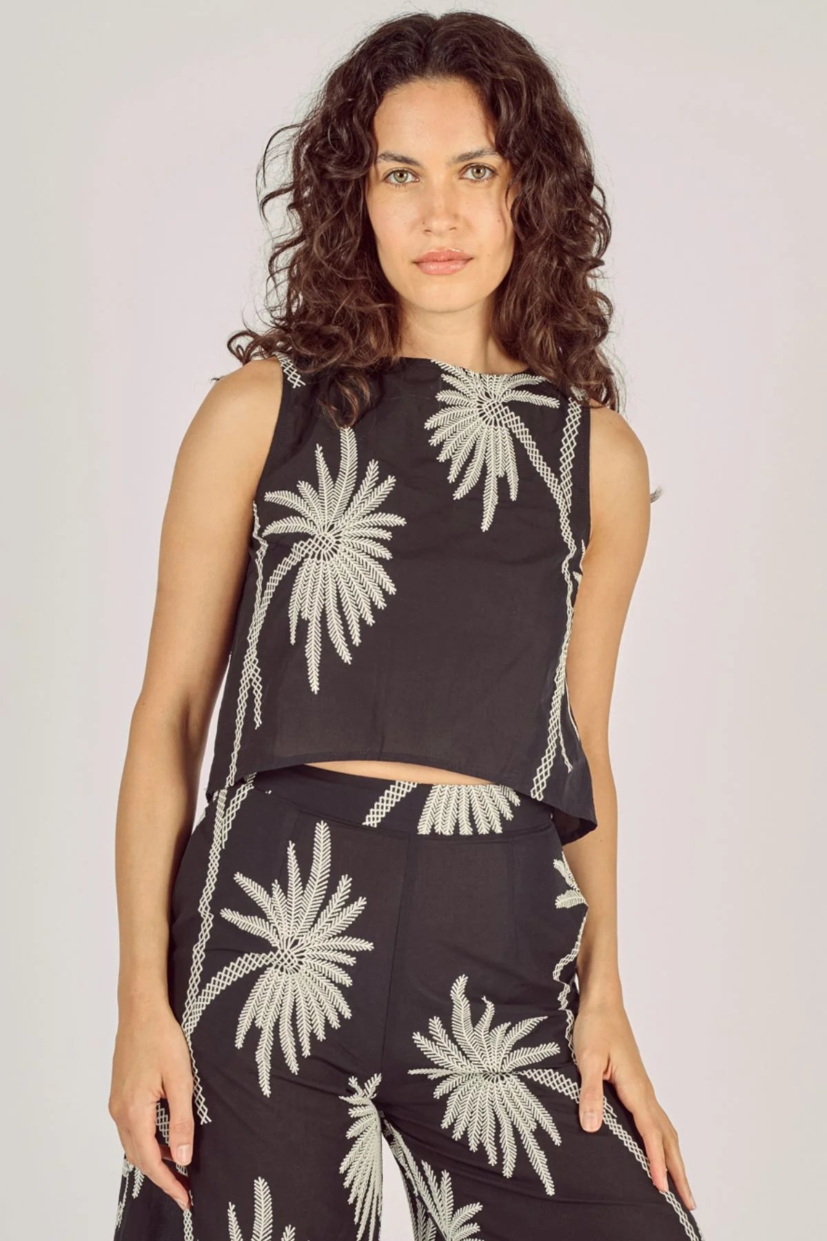 Evie Black Top