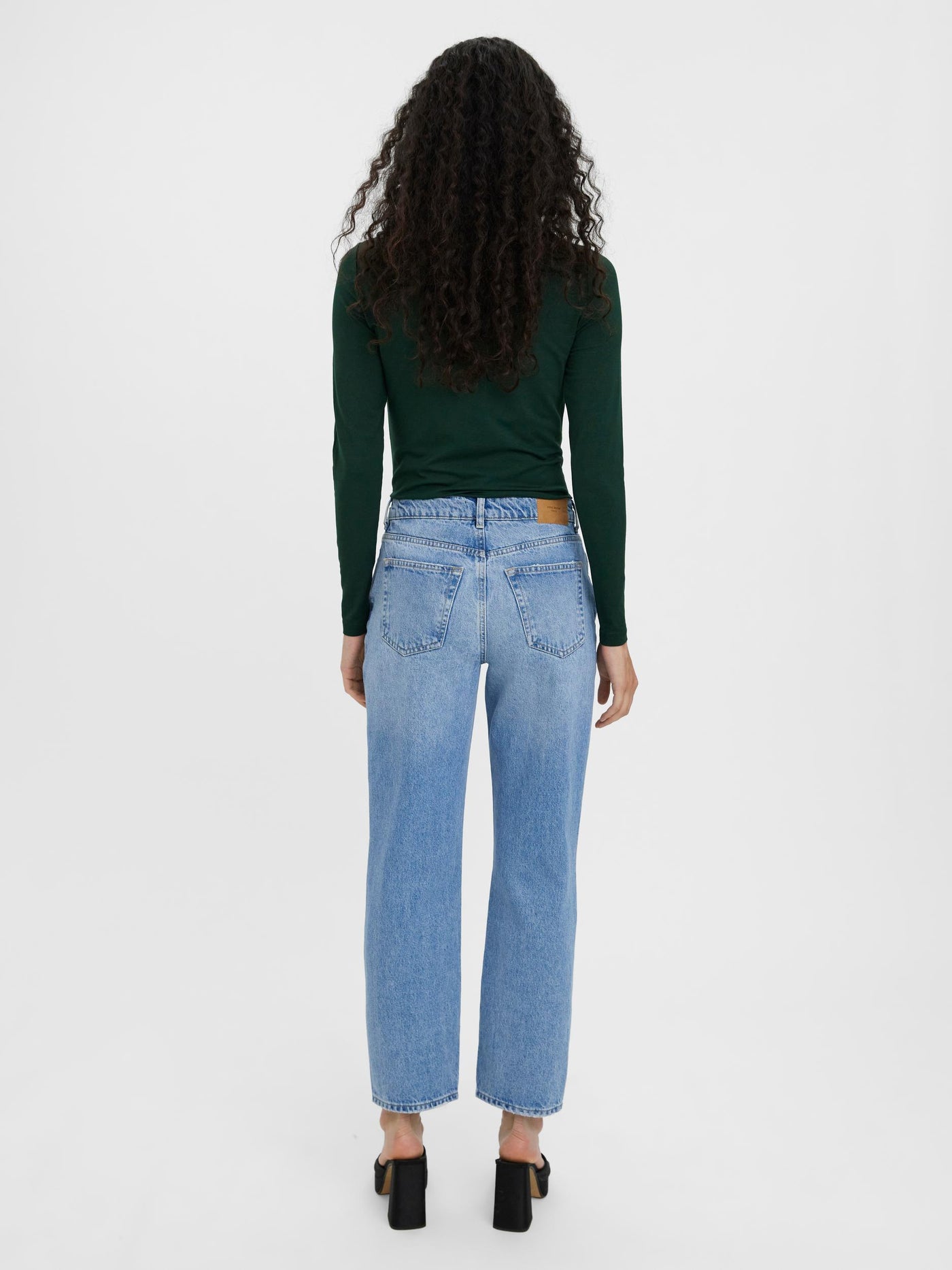 Sky Loose Straight Jean