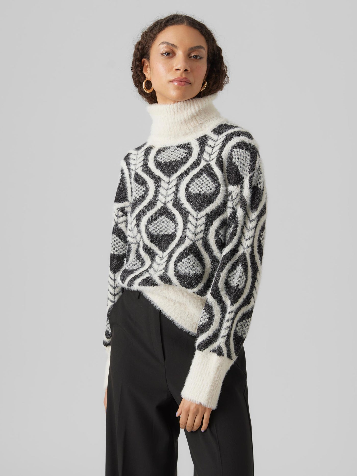 Nanea Pullover