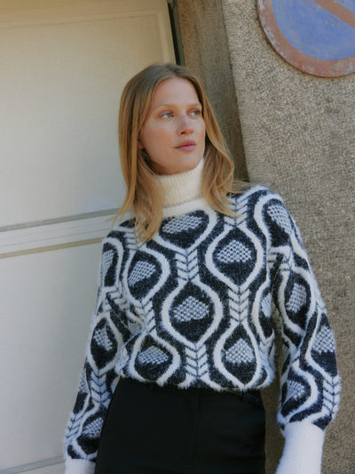 Nanea Pullover