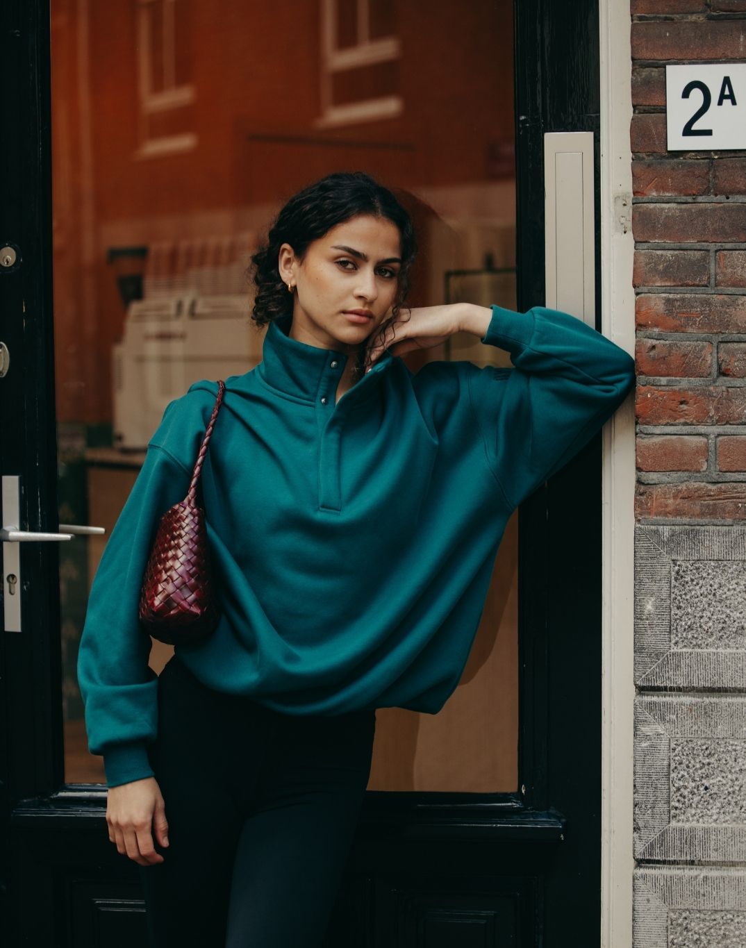 Snap Collar Sierra Sweatshirt