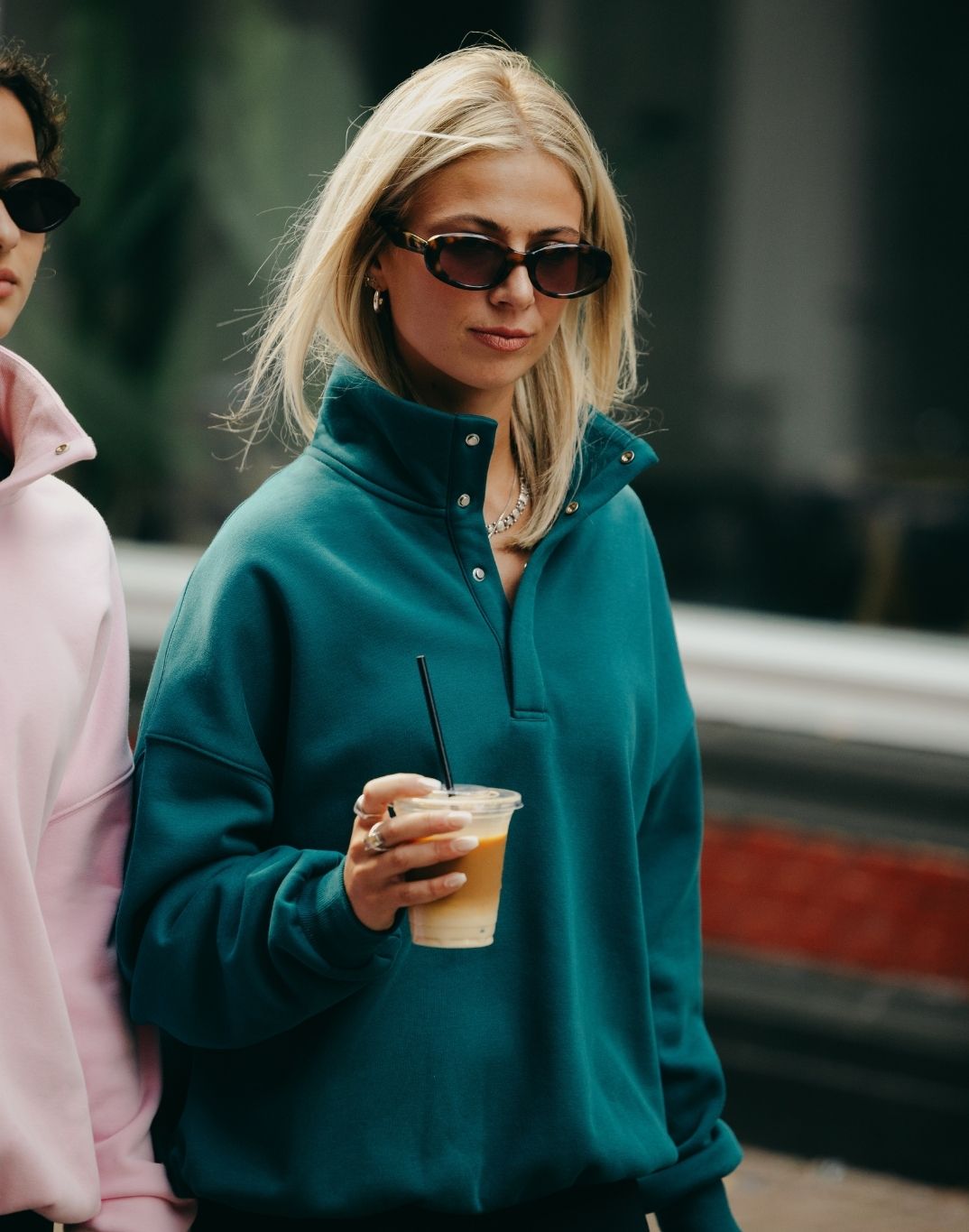 Snap Collar Sierra Sweatshirt