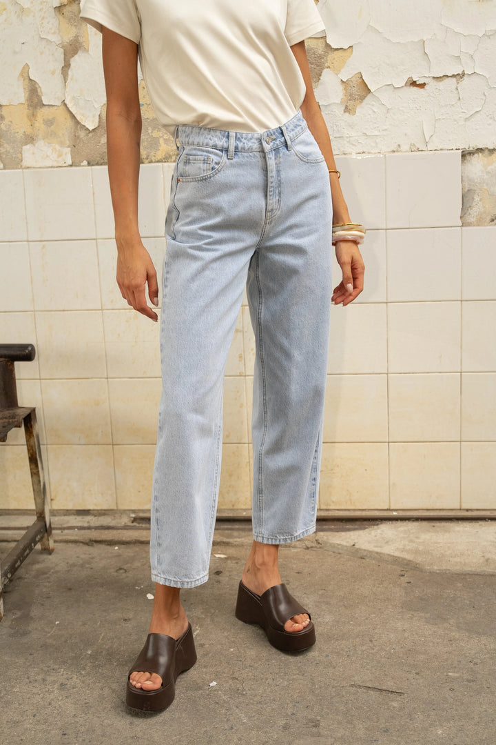 Bony Barrel Jean