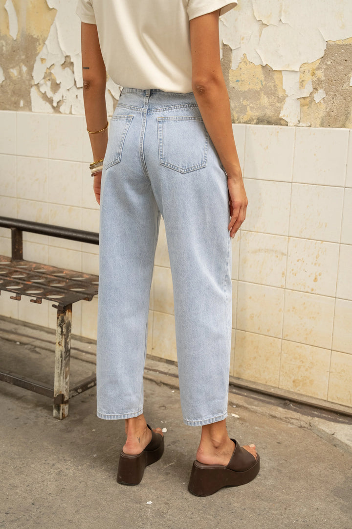 Bony Barrel Jean