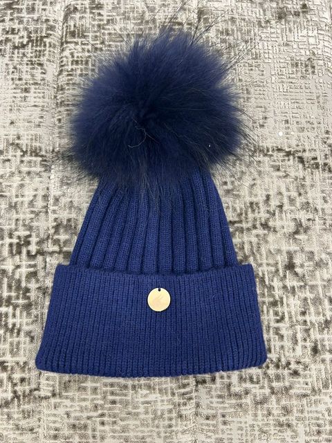 HOV Luxury Bobble Hat