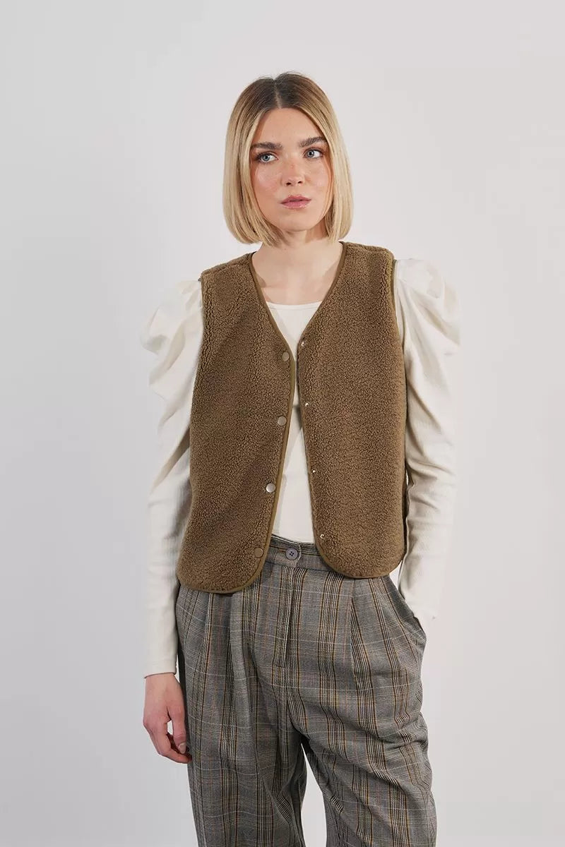Sleeveless Woven Jacket